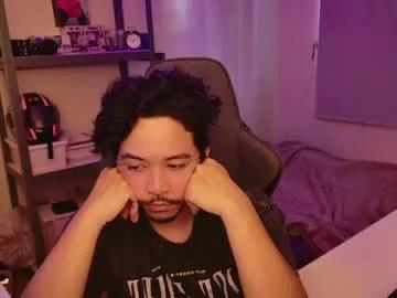 tweezerdick from Chaturbate