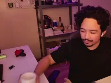 tweezerdick from Chaturbate