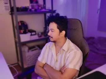 tweezerdick from Chaturbate
