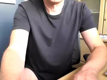 Ukshowall from Chaturbate