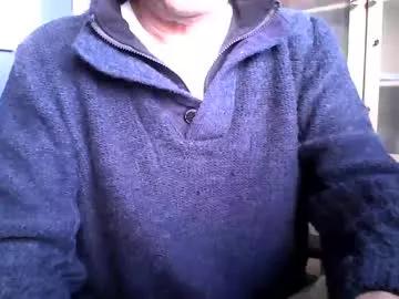 Ukshowall from Chaturbate