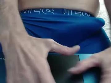 uneedadaddii from Chaturbate