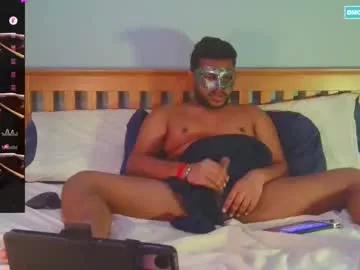 Freechat unexplored_aarav on Chaturbate