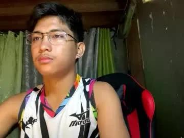 urcuteguy_jhonx from Chaturbate is Freechat