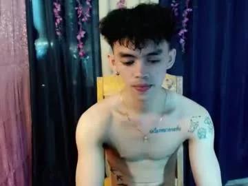 urhunky_boy from Chaturbate