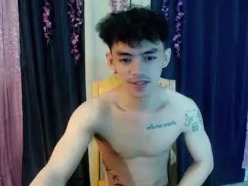 urhunky_boy from Chaturbate