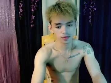 urhunky_boy from Chaturbate