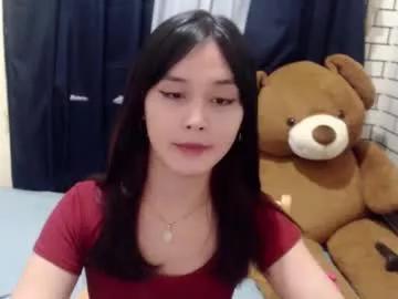 Urpinay_pia from Chaturbate
