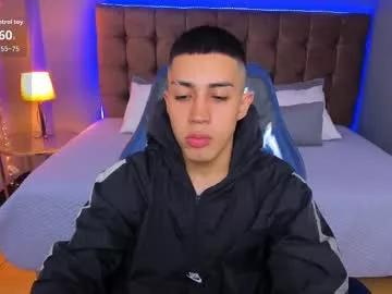 valen_and_dollar from Chaturbate is Freechat