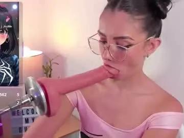 Valentinna_montess from Chaturbate
