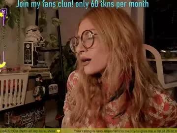 valle_grateful from Chaturbate