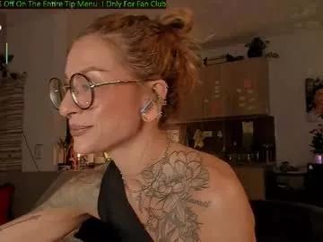 valle_grateful from Chaturbate