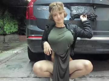 vanandjuani from Chaturbate