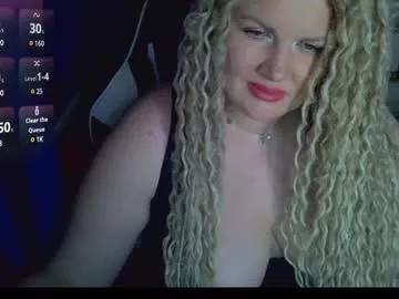 Vellinka from Chaturbate
