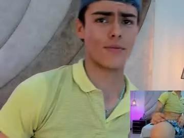 velvet_fenti from Chaturbate