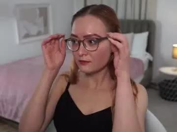 Victoriaa_benett from Chaturbate