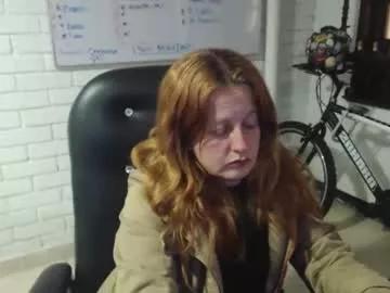 Viioletamora from Chaturbate