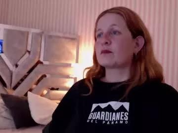 Viioletamora from Chaturbate