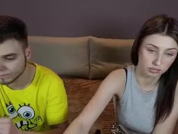 vikki_and_george from Chaturbate