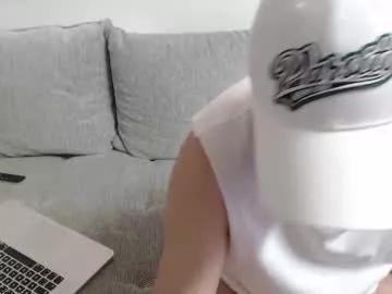 Viper_re from Chaturbate