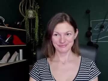 vivian_dream from Chaturbate