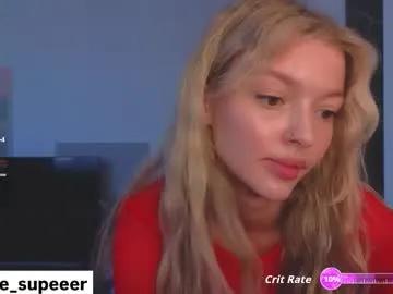 Vopooo from Chaturbate
