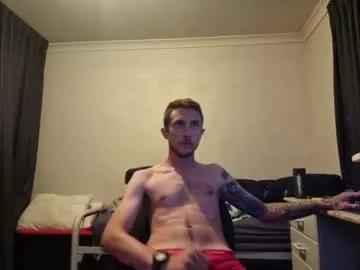 wellhungaussie420 from Chaturbate