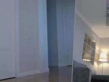 wellicaren from Chaturbate