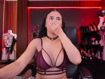 Xiaqueen from Chaturbate