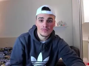 xx_raul_xx_ on Chaturbate 