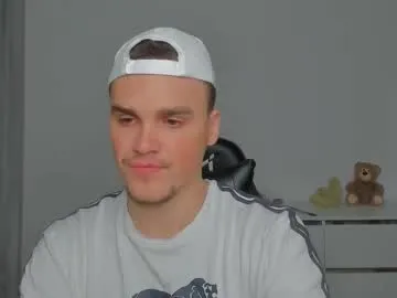 xx_raul_xx_ on Chaturbate 