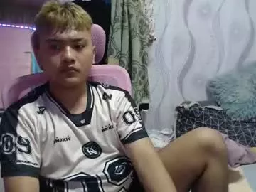 Freechat xxhotloyd_cummerx on Chaturbate