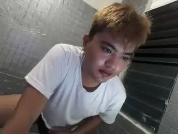 Freechat xxhotloyd_cummerx on Chaturbate