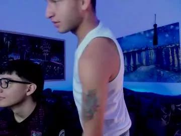xxhoty0ung_boysxx from Chaturbate