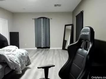 xxlrollingpapers from Chaturbate