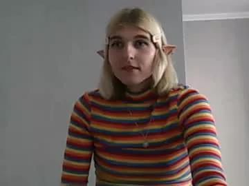 xxx_pretty_xxx from Chaturbate