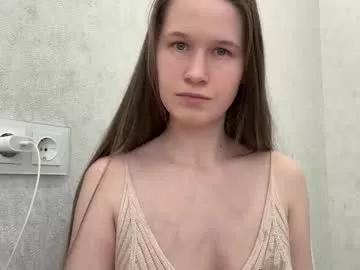 yana_squrel_22 from Chaturbate
