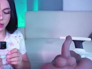 Freechat yess__daddy_ on Chaturbate