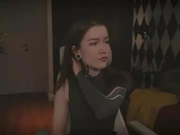 ynnenbrynn from Chaturbate