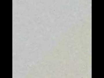 yoooung_peach1 from Chaturbate