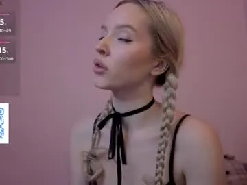 Freechat your_fucking_babby on Chaturbate