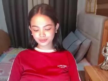 Yoursweetkendall_xxx from Chaturbate