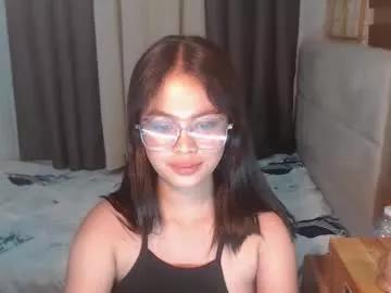 Yoursweetkendall_xxx from Chaturbate