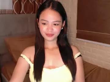 Yoursweetkendall_xxx from Chaturbate
