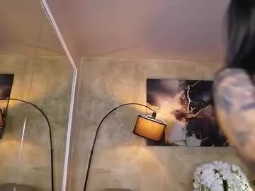 Yuliadesirevska from Chaturbate