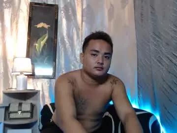 yummy_chubby2x from Chaturbate