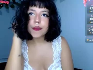 zaramuley from Chaturbate