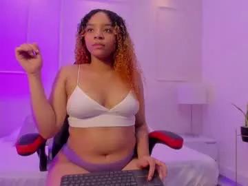 Zoe_lunna from Chaturbate