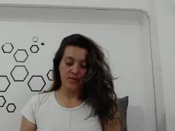 Zoe_velvet from Chaturbate