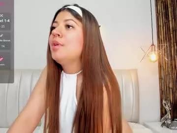 zuzu_sweet from Chaturbate